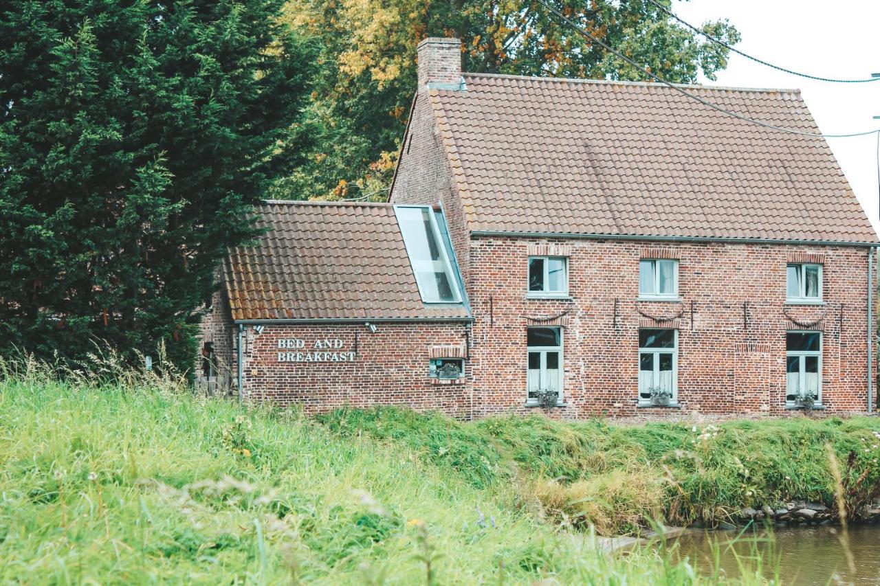 Hoeve Westdijk Bed & Breakfast Oostkamp Exterior photo